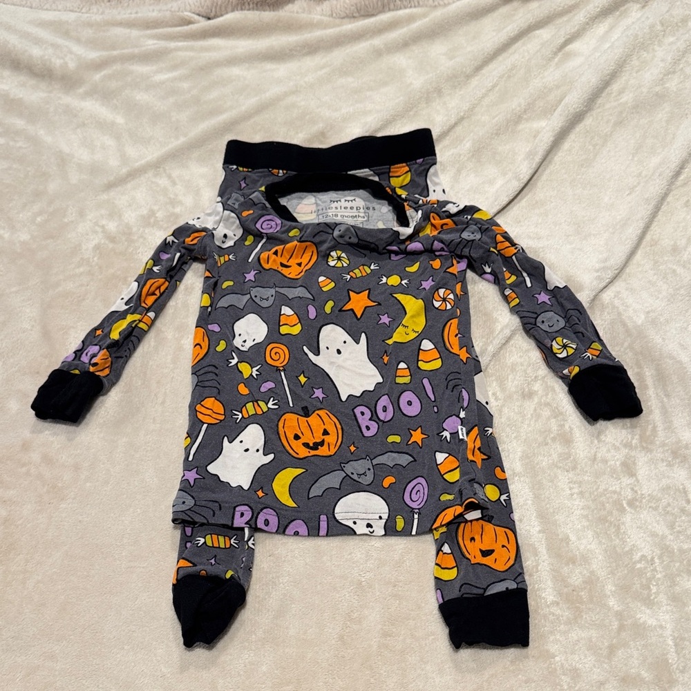 Little Sleepies Spooky Ghost and Pumpkin Pajama Set - Gray and Orange